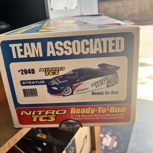 Team Associated Nitro TC3 Ready To Run Radio Control Car plus lots of Extras